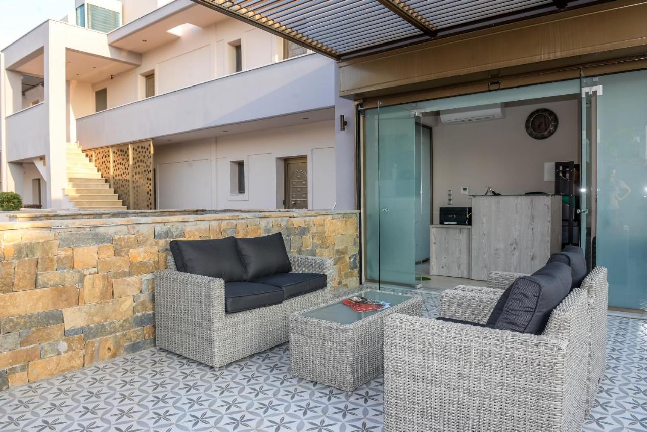 ניקיטי Royalty Suites Loft מראה חיצוני תמונה