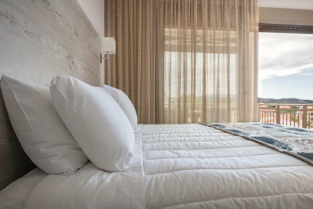 ניקיטי Royalty Suites Loft מראה חיצוני תמונה