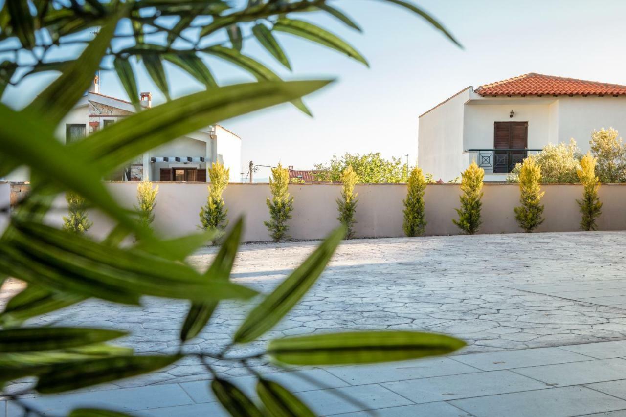 ניקיטי Royalty Suites Loft מראה חיצוני תמונה